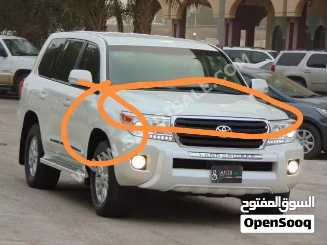 قطع هكيل تيوتا لبوه 2012    2015