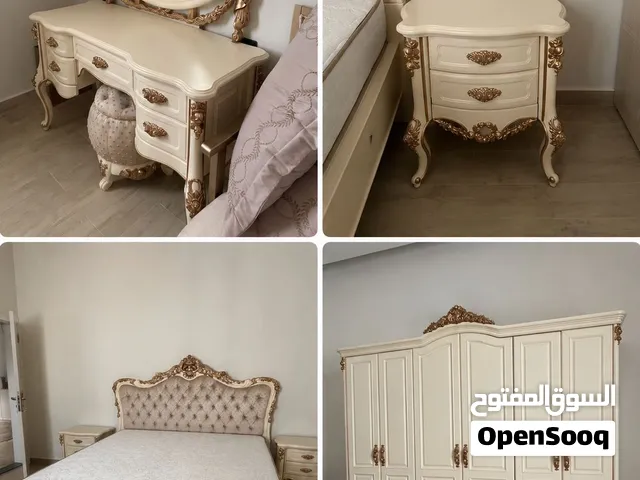 طقم اثاث مصري مستعمل ، كلاسك ، حجم كبير