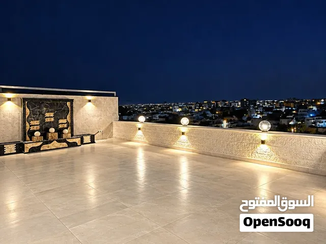 شقة مع روف دوبلكس 260 متر في طريق المطار خلف المدارس العالمية 4 غرف نوم 2 ماستر مميزة جدا