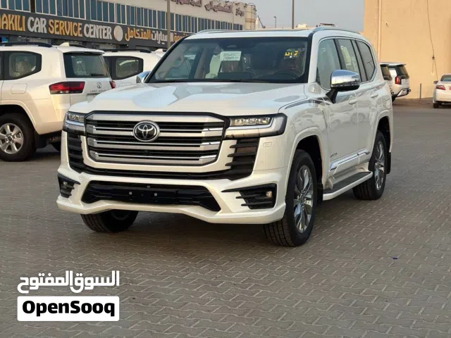 2026 تويوتا لاند كروزر VXR