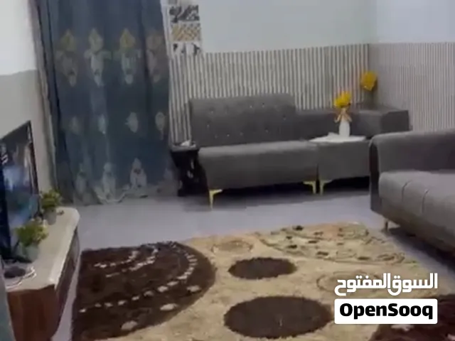 بيت تجاوز ماعلي ازالة في التنومة خلف البريد للايجار200فقط  للبيع 10مليون وبي مجال