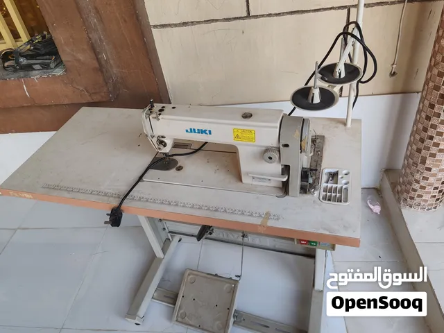 مكينه خياطه مستعمله ولا يوجد فيها عطل