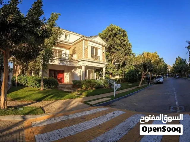 فيلا متشطبة للبيع بالتقسيط - استلام خلال 12 شهر من ماونتن فيو امام الرحاب ومكتب النائب العام