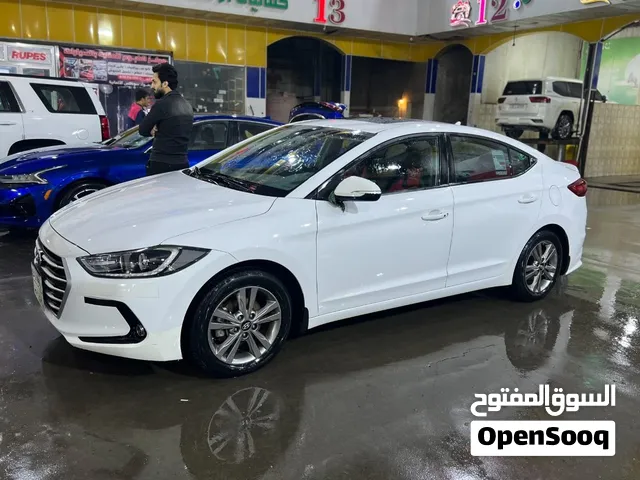 السلام عليكم النترا مديل 17 خليجي اربيل مكينه 2000 مكفوله فول مواصفات عده البصمه حداديه جديده تبريد