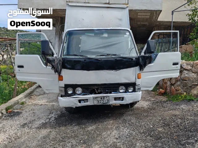 قلاب تويوتا ديانا موديل 1996