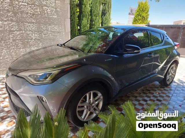 Used Toyota C-HR in Amman