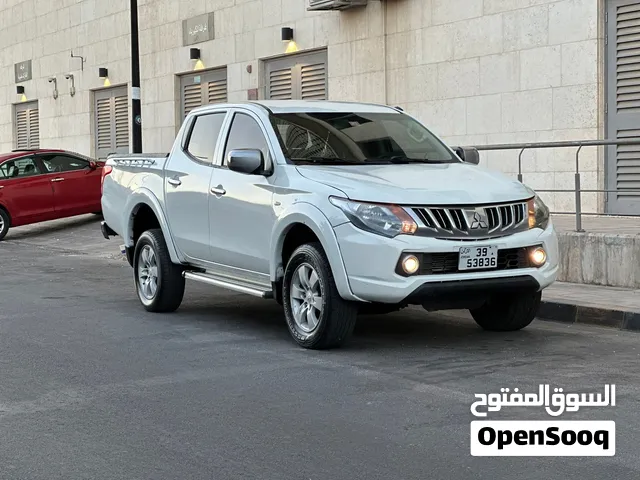 بكم ميتسوبيشي L200 موديل 2016 ديزل 4X4 دبل كبين بحالة الوكالة مميز بسعر مغري جدا