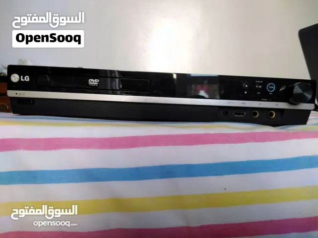 دى فى دى بالسماعات ماركة أل جى لم يستعمل ابدا
