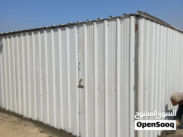 مخازن وغرف ومطبخ وحمامات كيربي