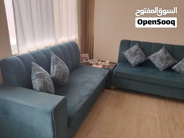 طقم كورنر تفصيل بحاله ممتازه