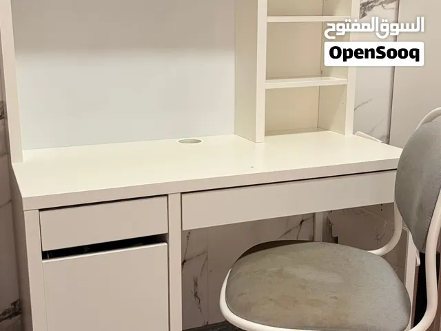 كرسي وطاولة مكتب ايكيا للبيع