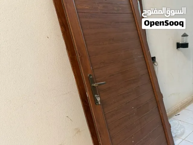 باب بي في سي ذو جودة عالية