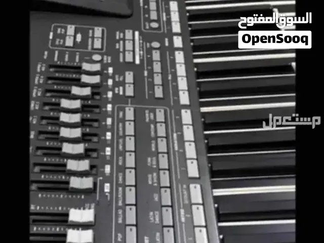 للبيع اورج بيانو كورجpa3x بروفشنال نظيف2500 بالمدينه المنوره