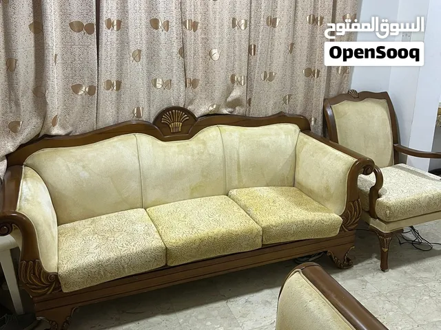كنب بيج مستعمل للبيع