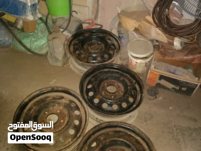 للبيع 2 جنط النترا اصلي مقاس 15