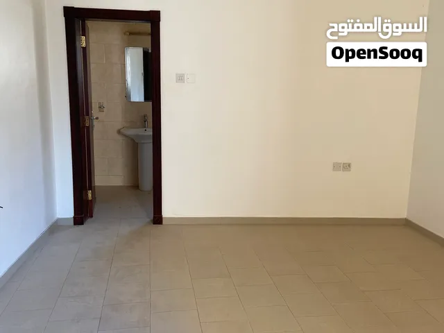 110 m2 2 Bedrooms Apartments for Rent in Central Governorate Nuwaidrat