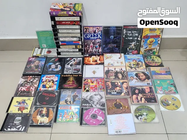 مجموعة اشرطة وسيديهات Vhs dvds vcd