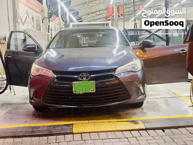 Toyota Camry 2016