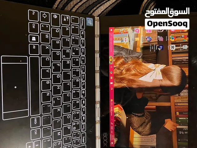 Touch Lenovo laptop 360° turns to tablet