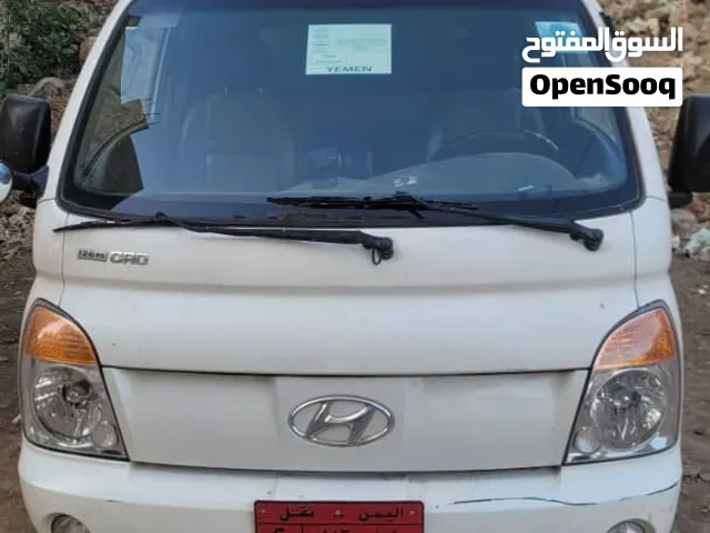 هونداي اربعة بستوم قد مشت 54000 مجمرك موديل 2009 عادها كرت جديدة ثلاجة تبريد