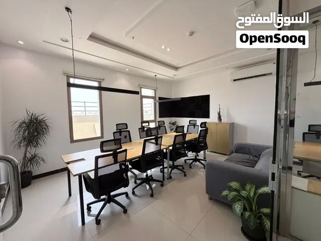 مكاتب ومساحات عمل مجهزة للإيجار في حي العارض – الرياض