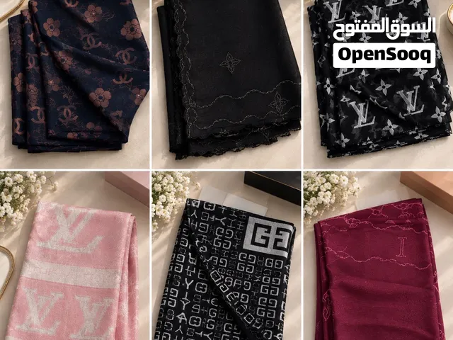 شالات نسائية أنيقة بتصاميم فاخرة وألوان راقية  الحبة ب 6.5 والحبتين ب 11