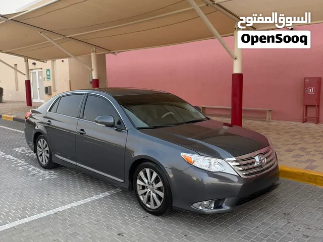 Toyota Avalon 2011