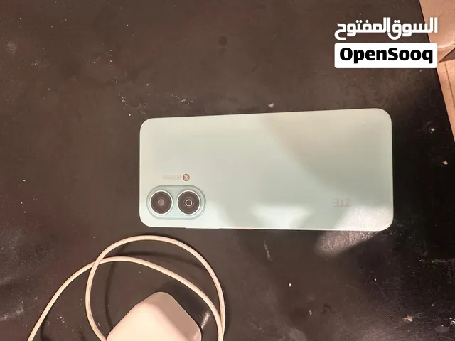 للبيع هاتف مستخدم جيد جدا