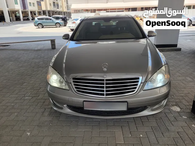 Mercedes Benz S350 model 2009 in Excellent condition for sale