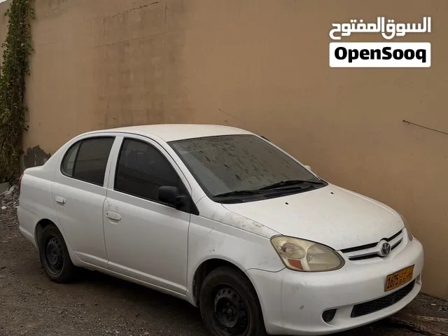 تويوتا اكو للبيع موديل 2003 تحتاج نص مكينه