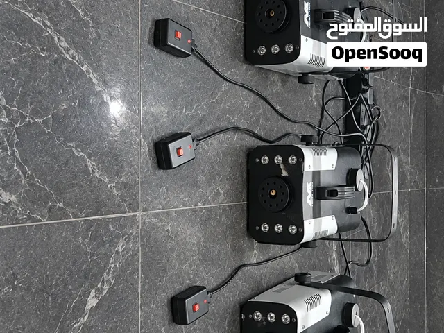 ماكينة ضباب وليزر MEG MAX بقوة 1000 واط نظيف شبه جديدة
