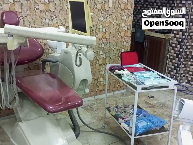 صيانه وفك و نقل وتركيب كراسي الاسنان و تصميم و تخطيط و تاسيس عيادات الاسنان