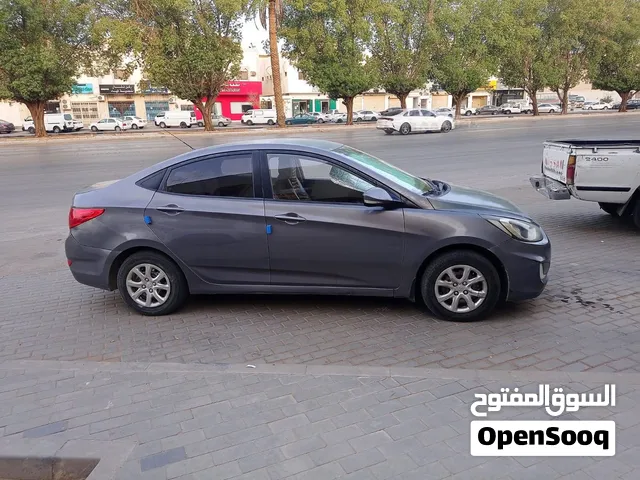 السلام عليكم ورحمه الله وبركاته انا معي سياره اكسنت موديل 2015 0 فابريكا