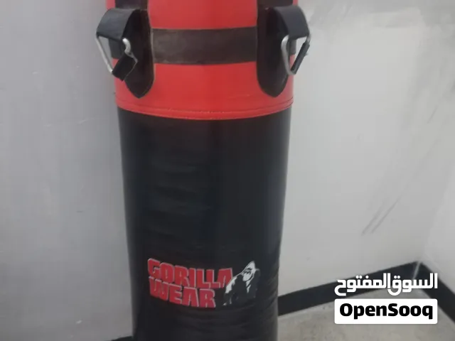 جيي ملاكمه مستخدم قليلل