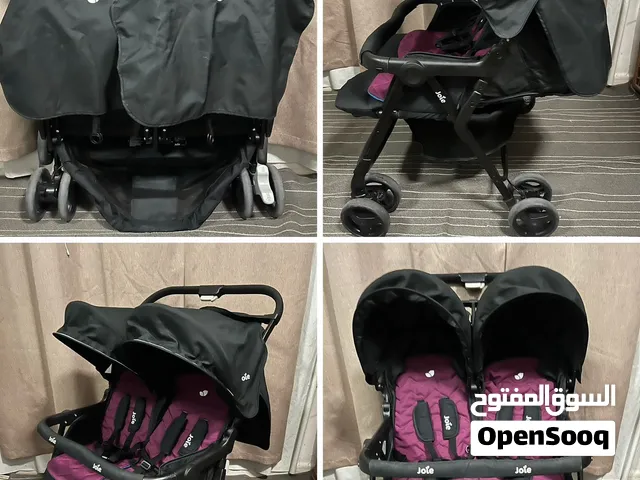 عربانات أطفال مزدوجة