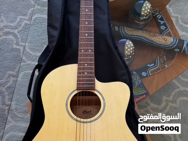 Guitar, in excellent condition