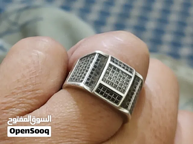 خاتم من الفضة الايطالي مرصع باحجار الزيركون والموزانيت
