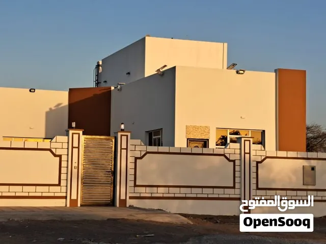 استراحة للايجار الشهري في بركاء