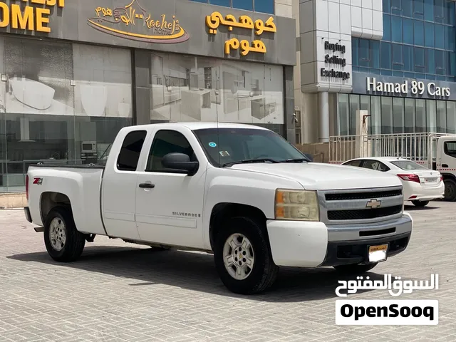 Chevrolet Silverado LT 2009 (White)