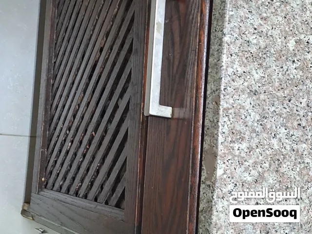 مطبخ خشب بلوط مع رخام