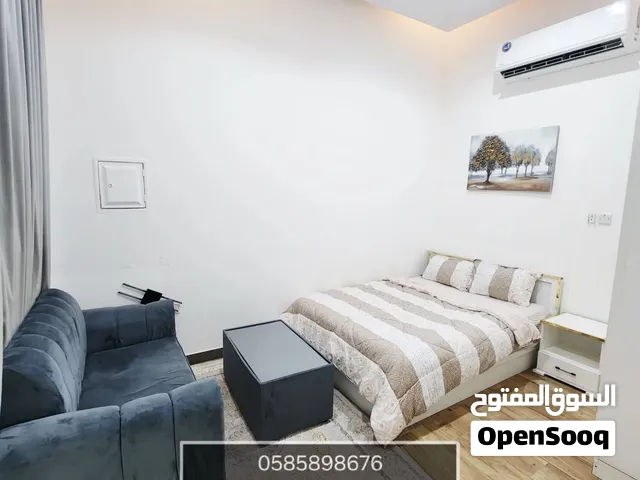 للإيجار استيديو وحمام ومطبخ مفروش مدخل خاص في زاخر 2100 شهري شامل