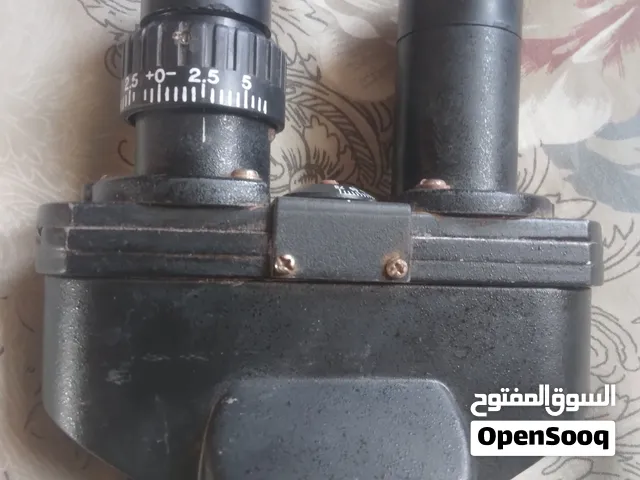 عدسه مجهر طبي