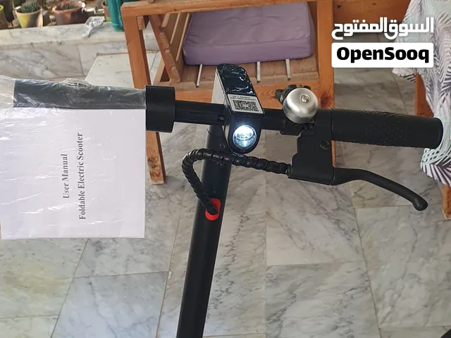 سكوتر كهربائي بسم الله مشاء الله شبه جديد بسعر التخفيض 1000دينار بس أقرء الوصف