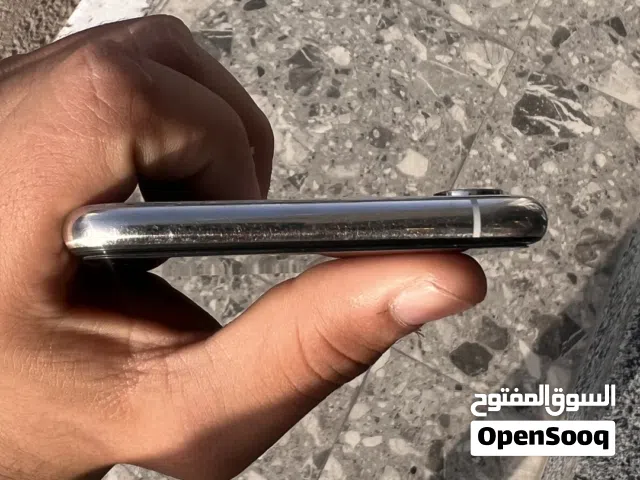 سلام عليكم ورحمة الله وبركاته متوفر iPhone X ماكس تبديل