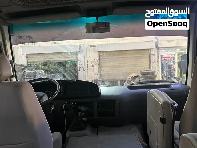 ابحث عن عقد حكومي مع باص او بدون باص