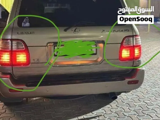 اسطابات خلف ل لكزس ستيشن نضاف موديل 1999