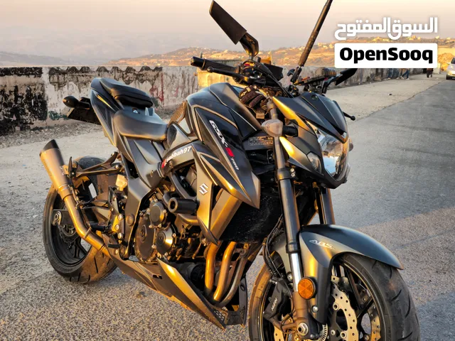 سوزوكي GSXS 750 2022 للبيع   Suzuki GSX-S 750 2022 for sale
