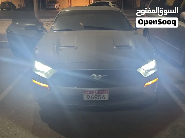 Ford Mustang Ecoboost coupe 2020 - Grey - Abudhabi