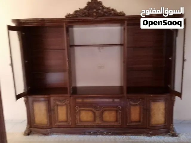 مكتبه للبيع السعر قابل النقاش