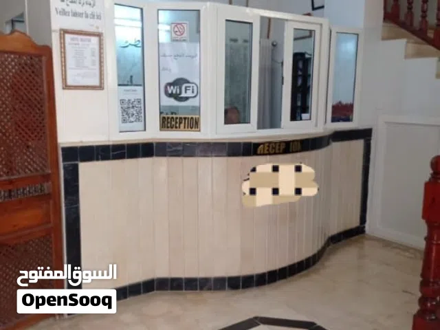 طابق أرضي و طابق علوي للبيع في طريق العين كم 5